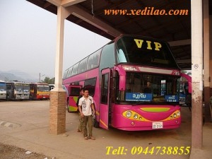xe-du-lich-lao-luang-prabang-to-vientiane-by-vip-bus